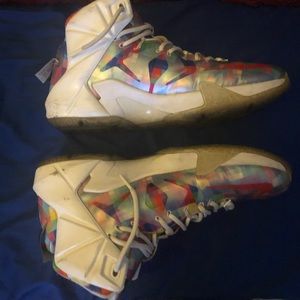 Condition as is really rare pair of Lebron’s they go for $600+ brand new!